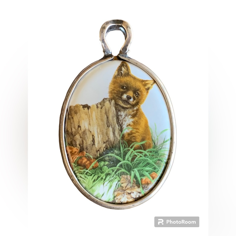 Vintage Sterling Silver Bezel Porcelain Fox Pendant